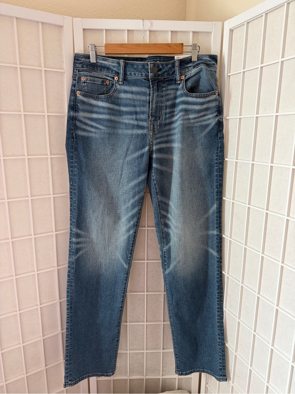 NWT American Eagle Airflex + Ultrasoft Original Straight Denim Jeans 32x32